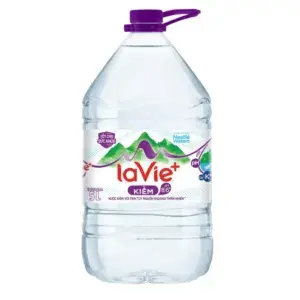 Thùng 4 bình nước kiềm có khoáng La Vie + 5 lít